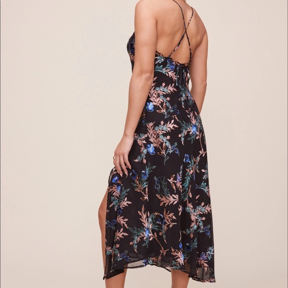 Astr the Label Gaia floral Midi dress - Picture 3 of 9